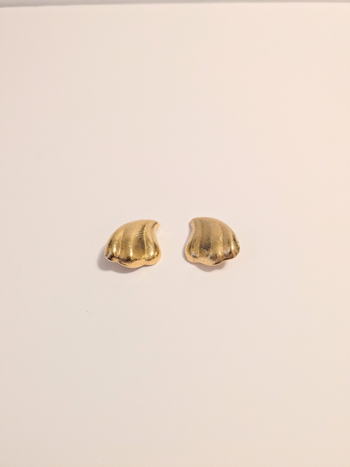 Vintage AVON Gold Tone Textured Wave Shaped Stud Drop Earrings 1 3/4″.