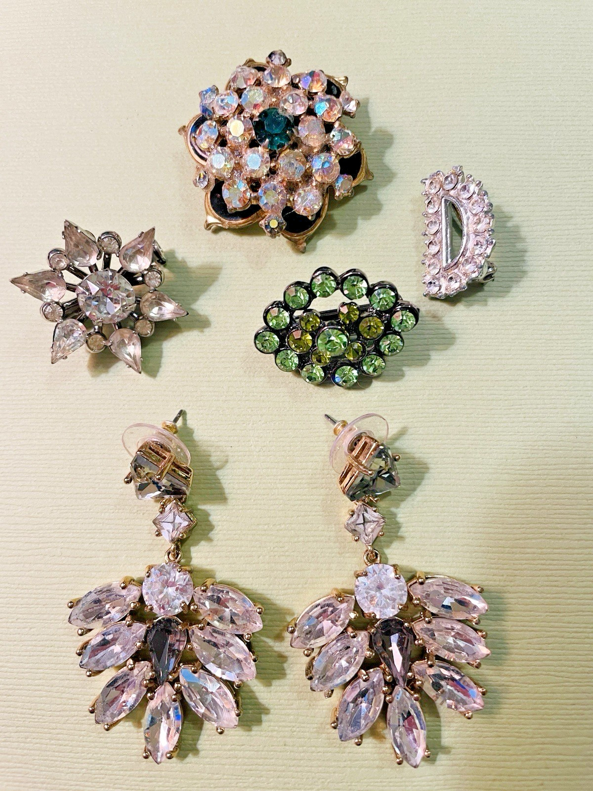 Rhinestone Jewelry Lot Dangle Earrings + 4 Pin Brooch Unsigned & Coro – 5 Piece