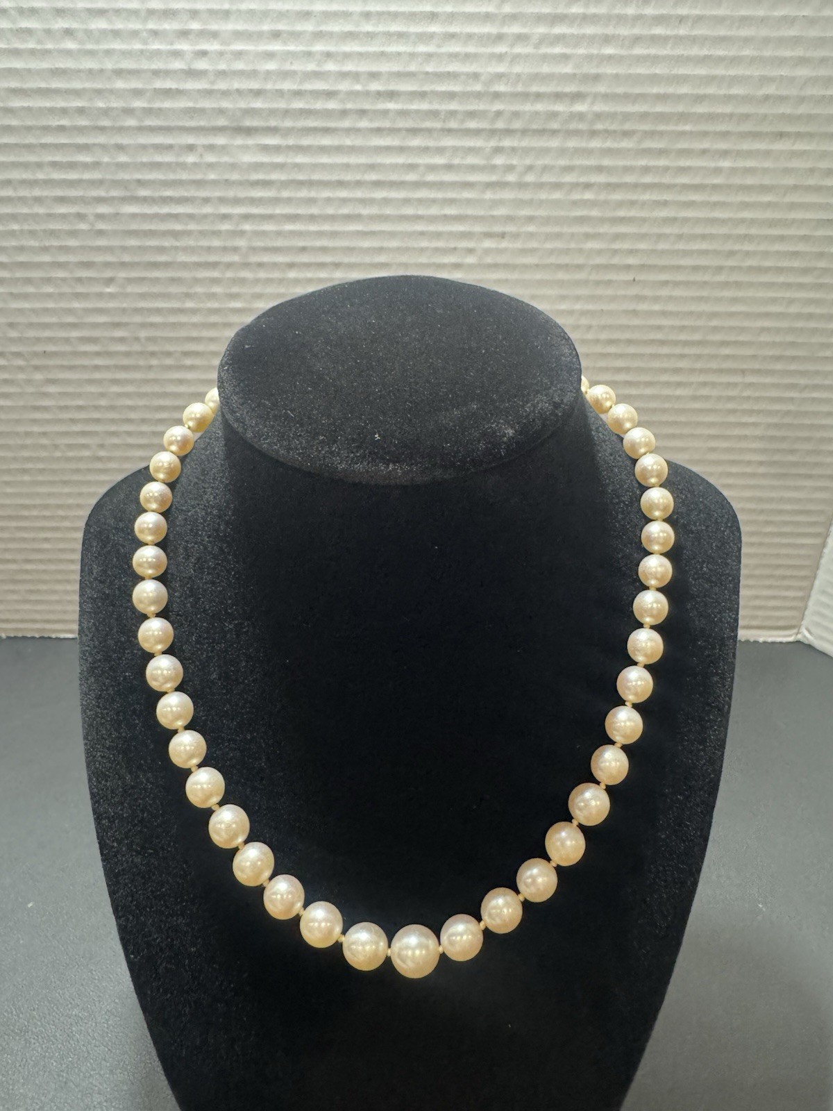 Vintage 925 Sterling Silver Clasp & Graduated Faux Pearl Beads 15” Necklace