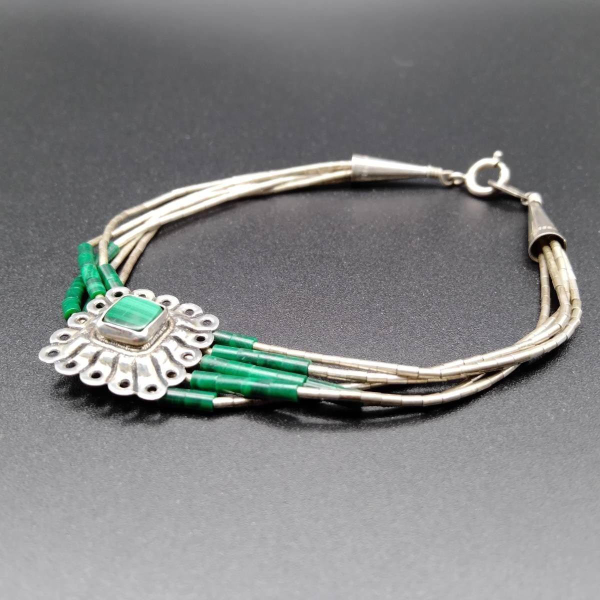 Malachite Square Cut Bead Silver Vintage Flower Bracelet 19cm