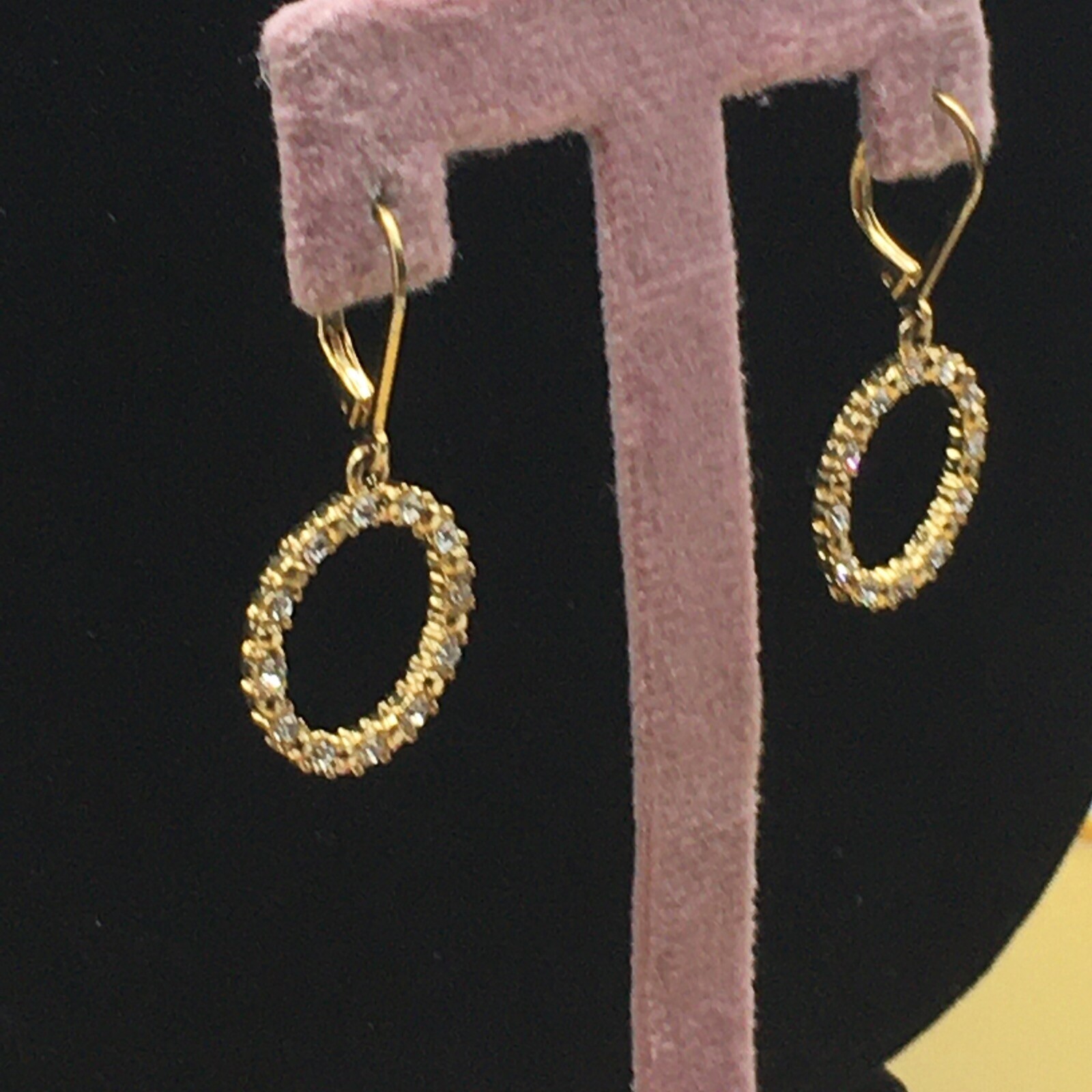 Avon Rhinestone Earrings Gold Tone Round Pave Circle Lever Back 1.5″