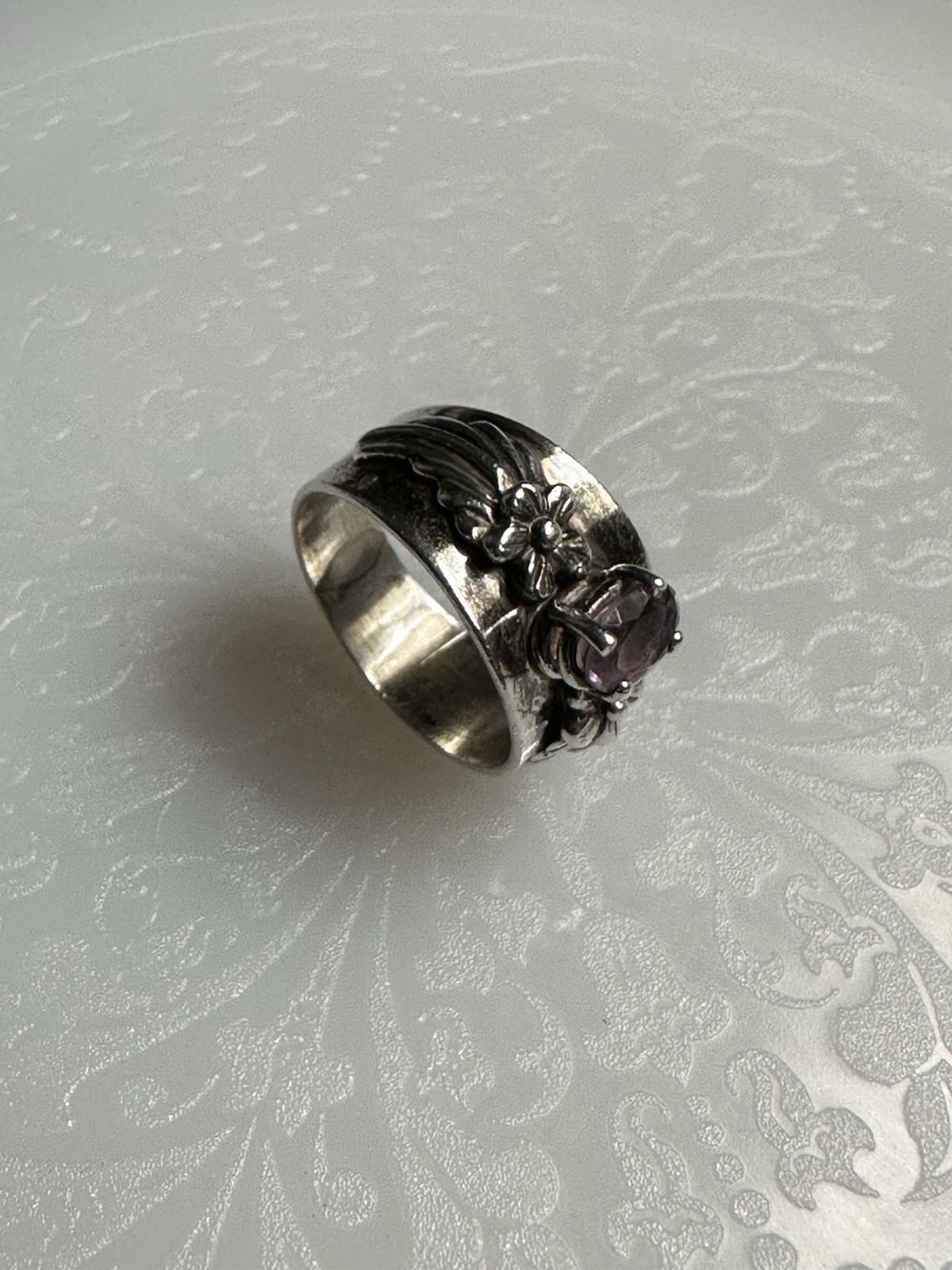 Vintage Sterling Silver Amethyst Floral Flower Ring Signed Sz 6 3/4 Elegance