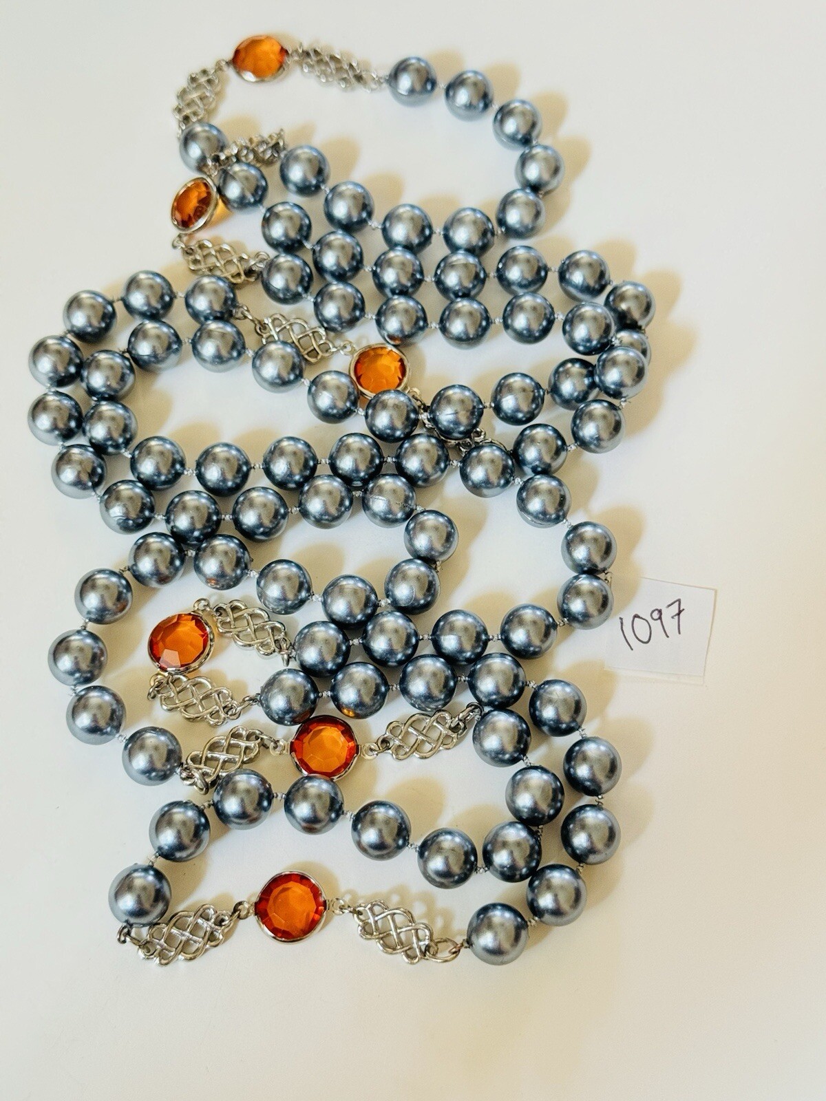 VTG Open Bezel Necklace pearl strand Acrylic Silver Extra Long Runway Beaded 80s