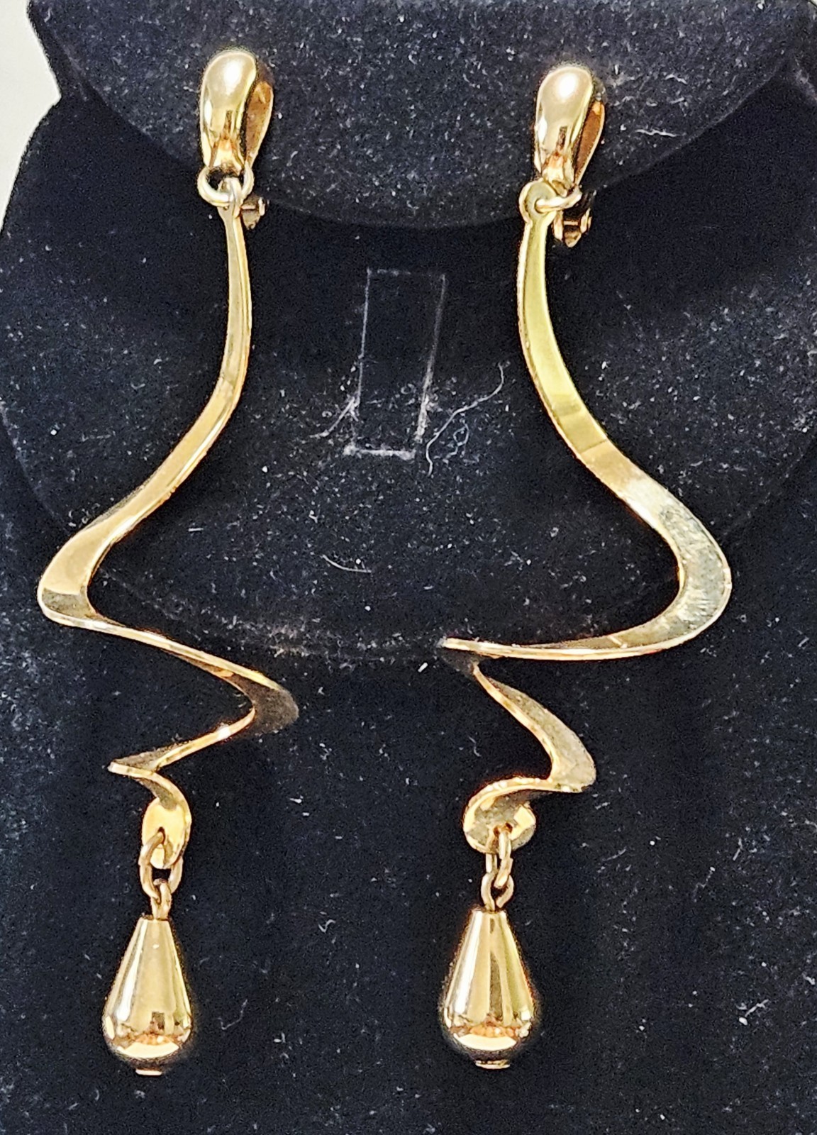 Vintage Napier Goldtone Swirl 3.75″ Drop Adjustable Clip-On Screwback Earrings