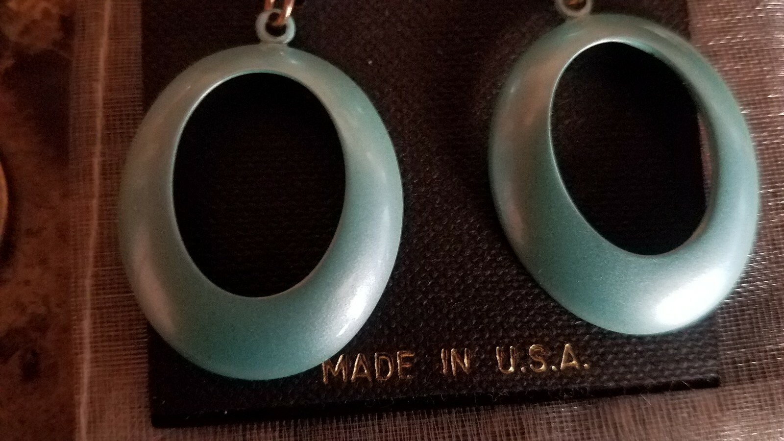 Ladies Vintage, Light Teal Blue, Dangle Earrings! VERY GOOD condition! UNIQUE!
