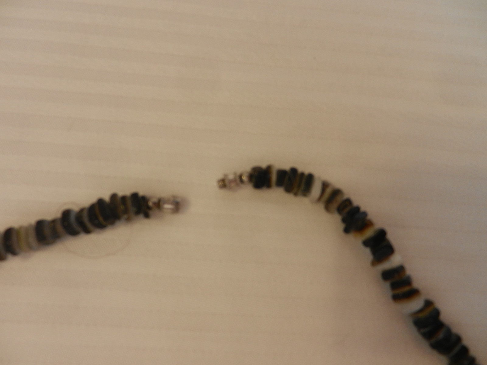 Vintage Black, White, Brown Stones Choker Necklace 17.5″ Long