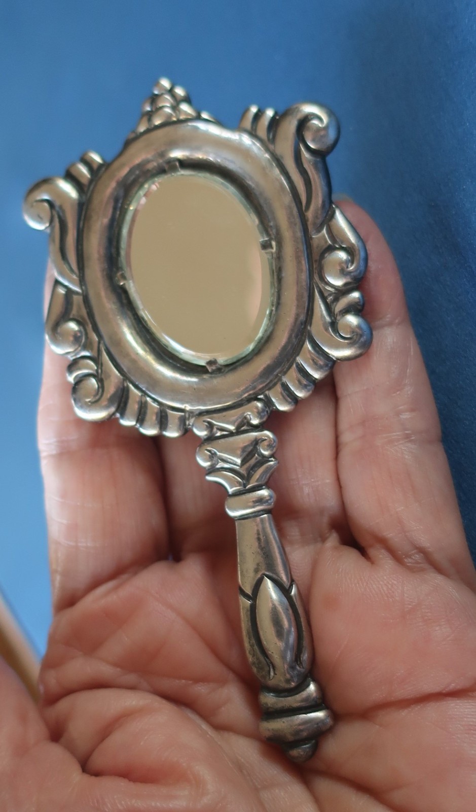 HUGE RARE VINTAGE EARLY LOS CASTILLO TAXCO STERLING SILVER MIRROR PIN