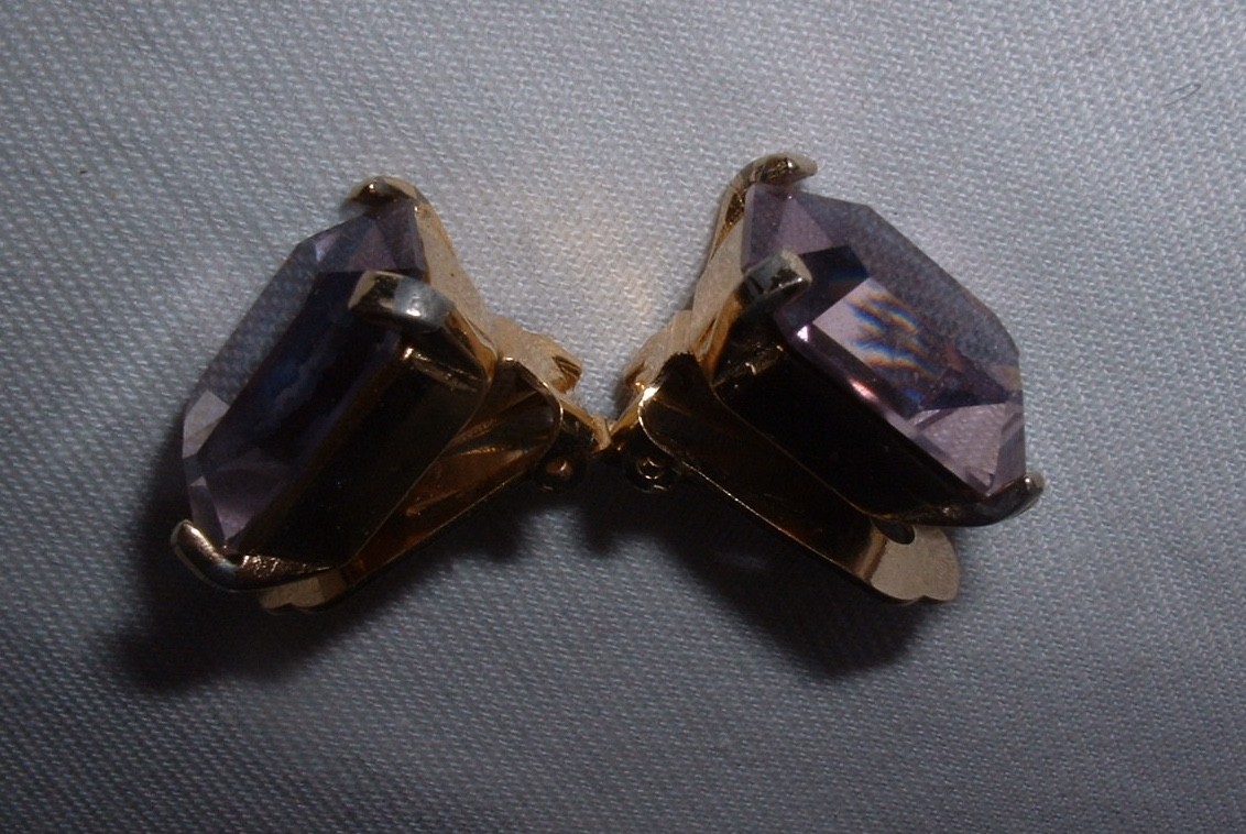 Large Chunky Purple Rectangular Rhinestone Clip-on Earrings Glam Signed Zentall