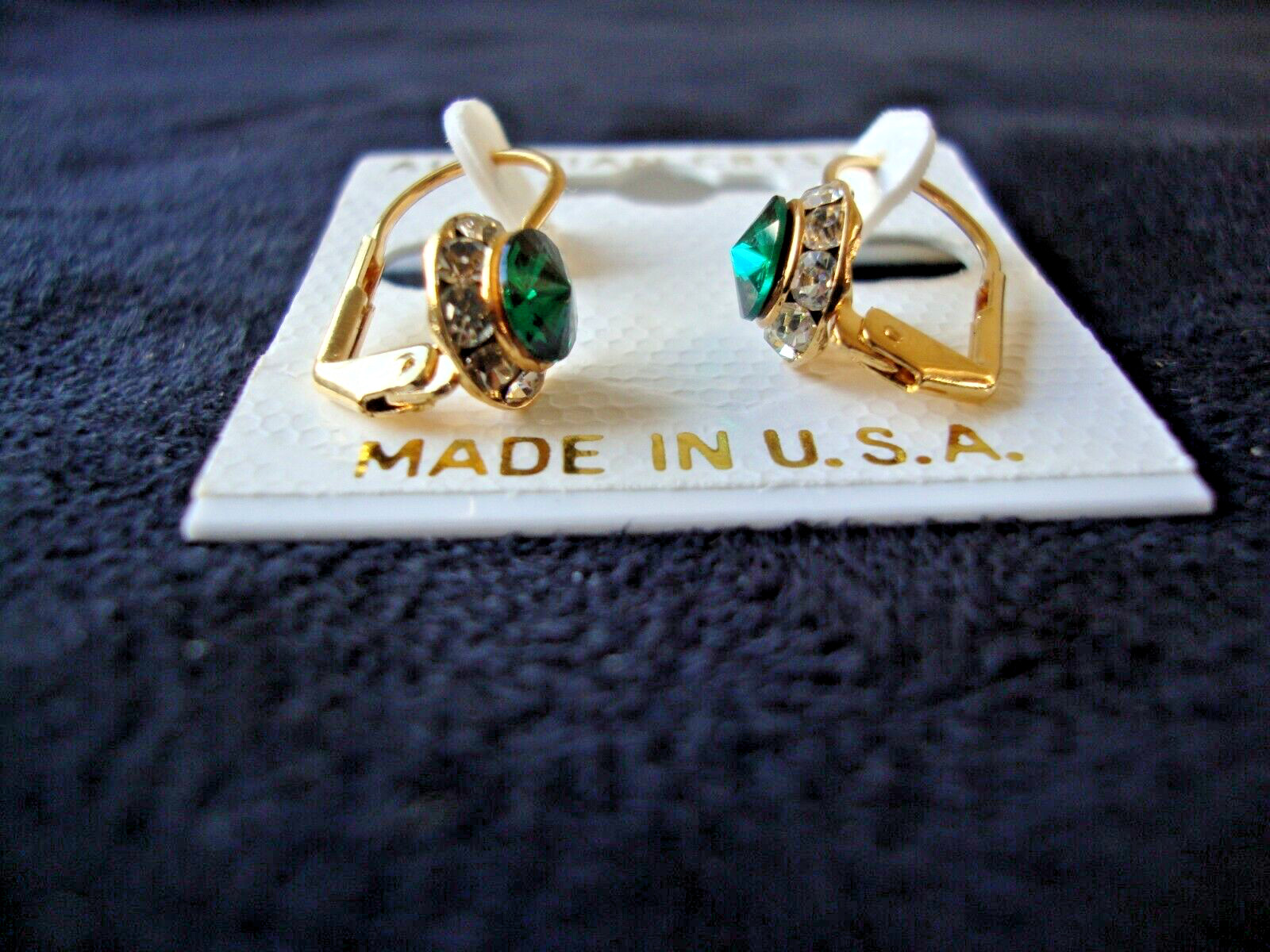 VINTAGE AUSTRIAN CRYSTAL PETITE GREEN & CLEAR CLUSTER GOLD TONE DROP EARRINGS