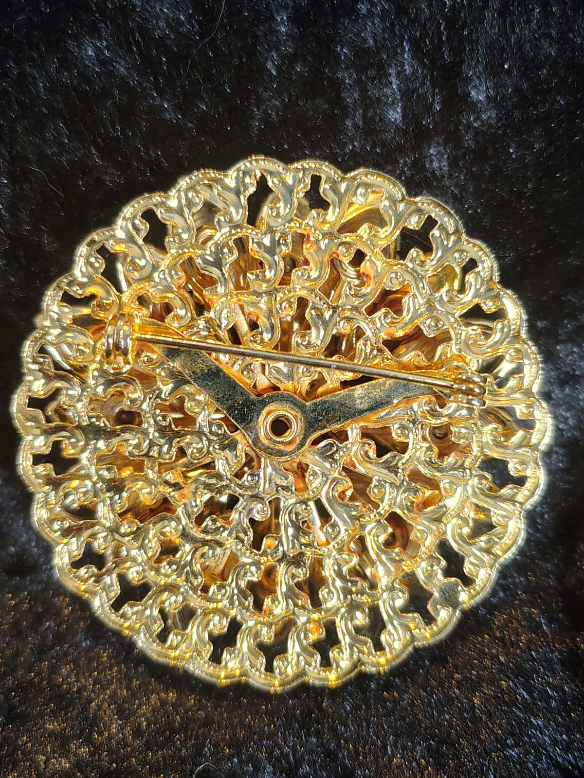 Vintage Multi color bright 1930s-1950s Uranium Glass Brooch Pin *GLOWS*
