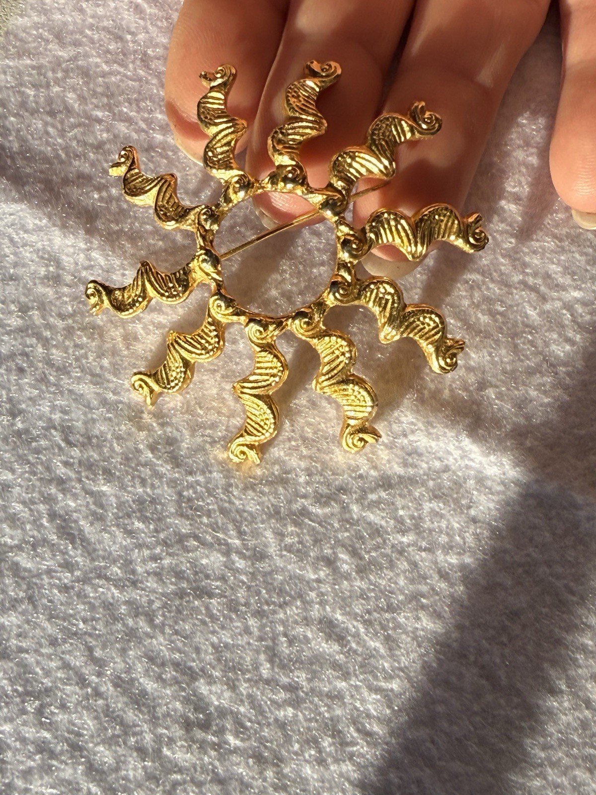 VTG Alva Museum Replica Celtic Celestial Sun Fashion Brooch, Gold-tone, Marked