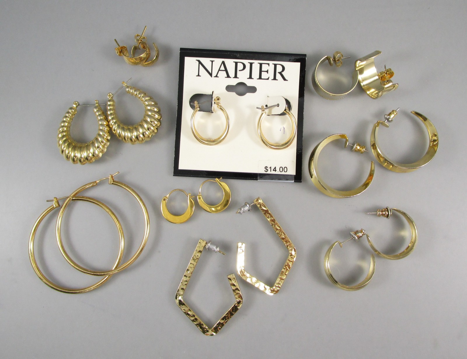 Vtg Mod Retro Gold Tone Multi Hoop Styles LOT 9 Post Pierced Earrings 175P