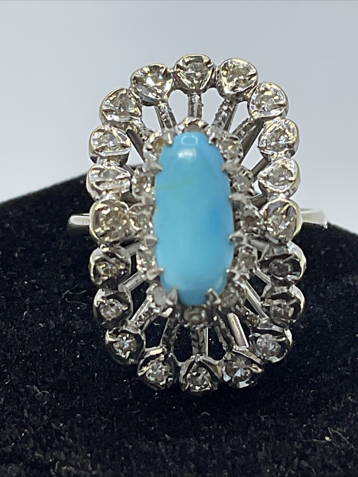 Ladies Ring Solid 18K W.Gold Turquoise & Diamond UNUSUAL DESIGN VINTAGE HANDMADE