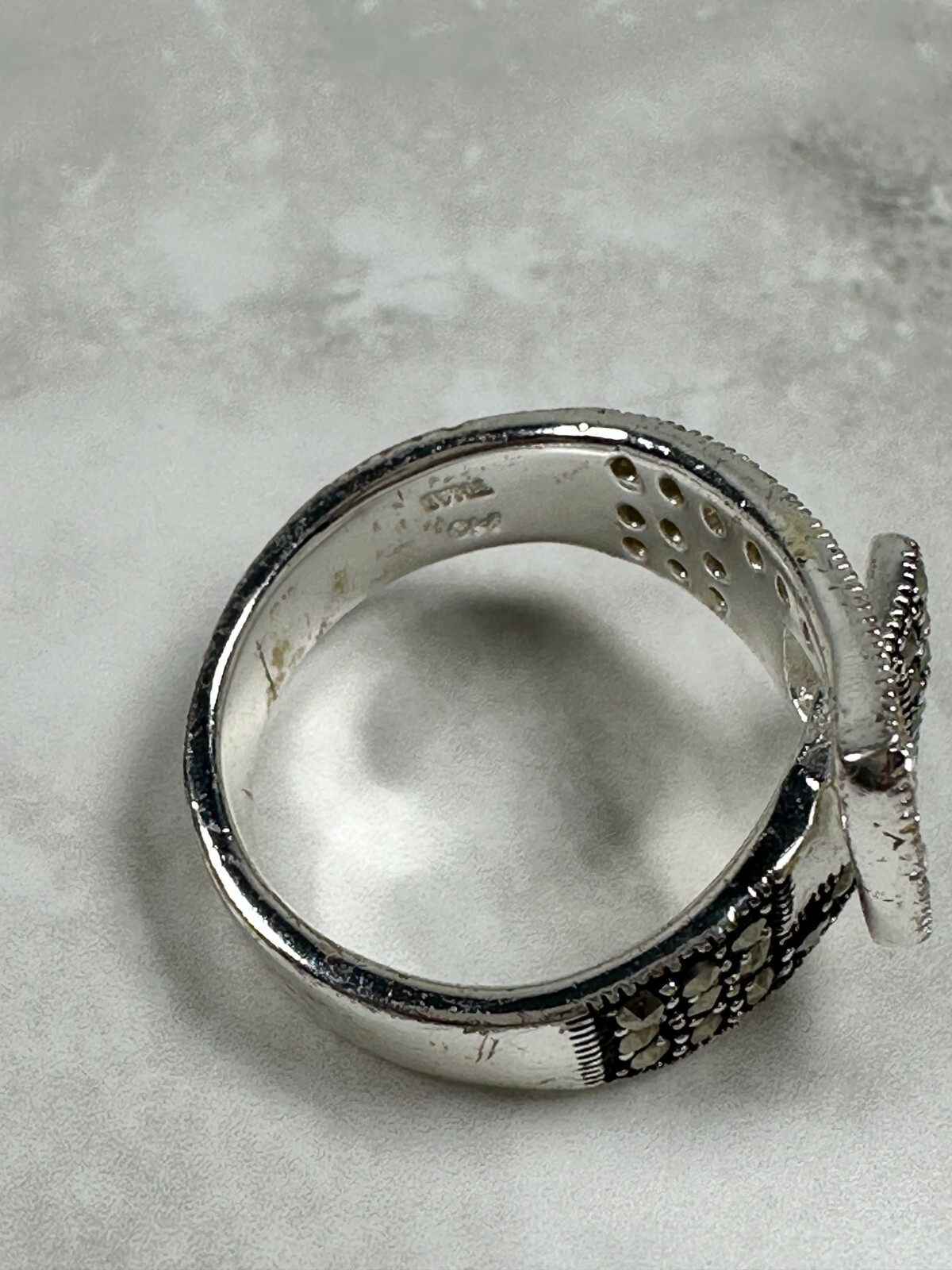 Silver Tone Black & White Belt Buckle Ring with CZs – Size 8