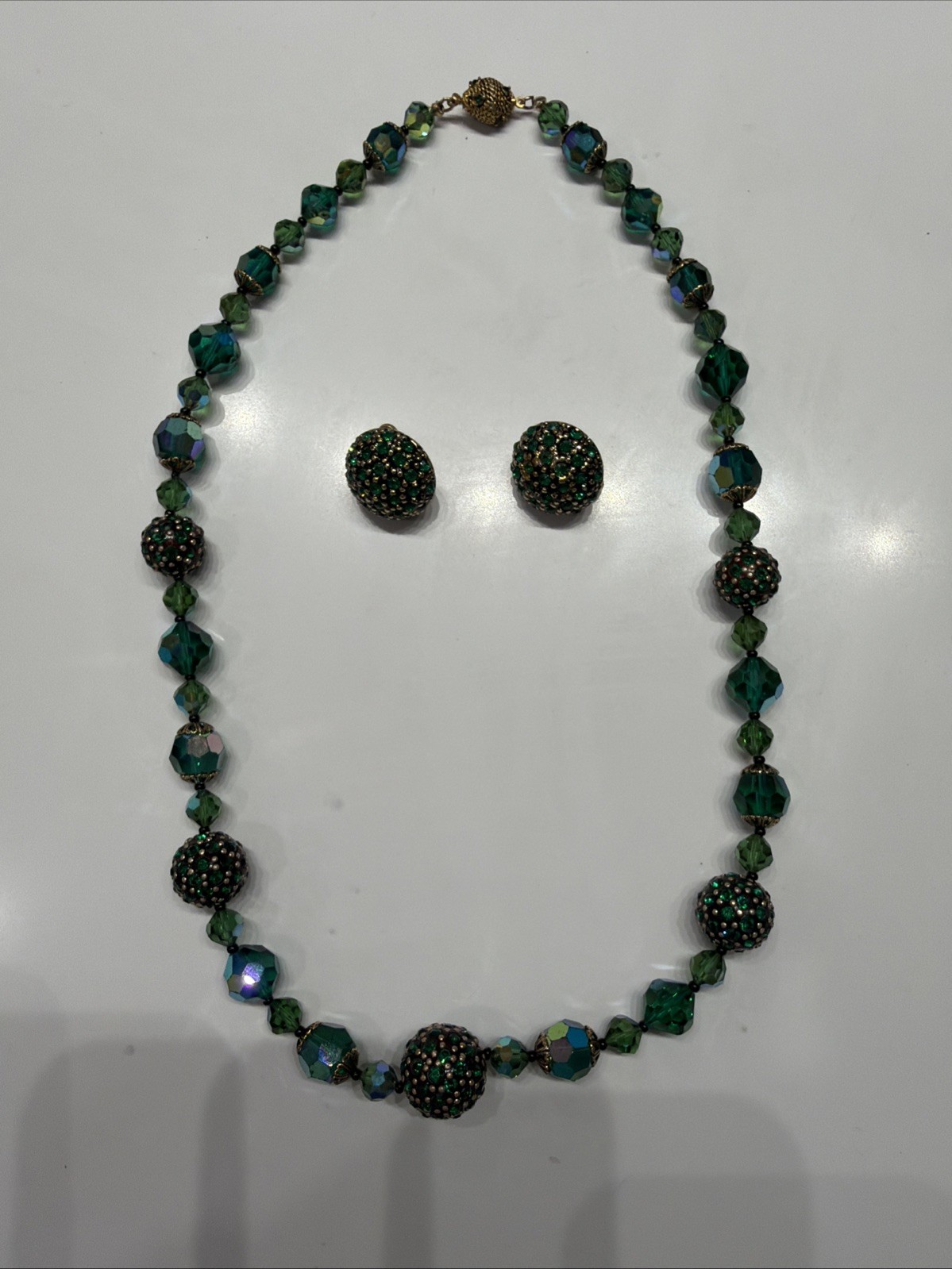 Vintage Vendome teal green crystal and beaded 22” necklace Clip On earrings set