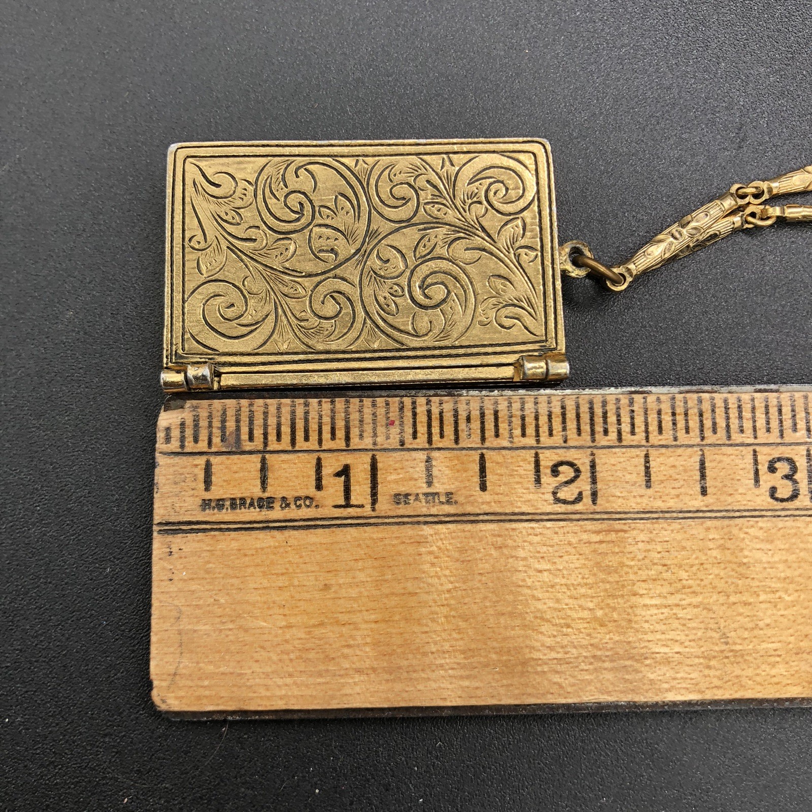 Vtg Envelope Locket Necklace Gold Tone Romantic Love Notes Proposal Jewelry 30″