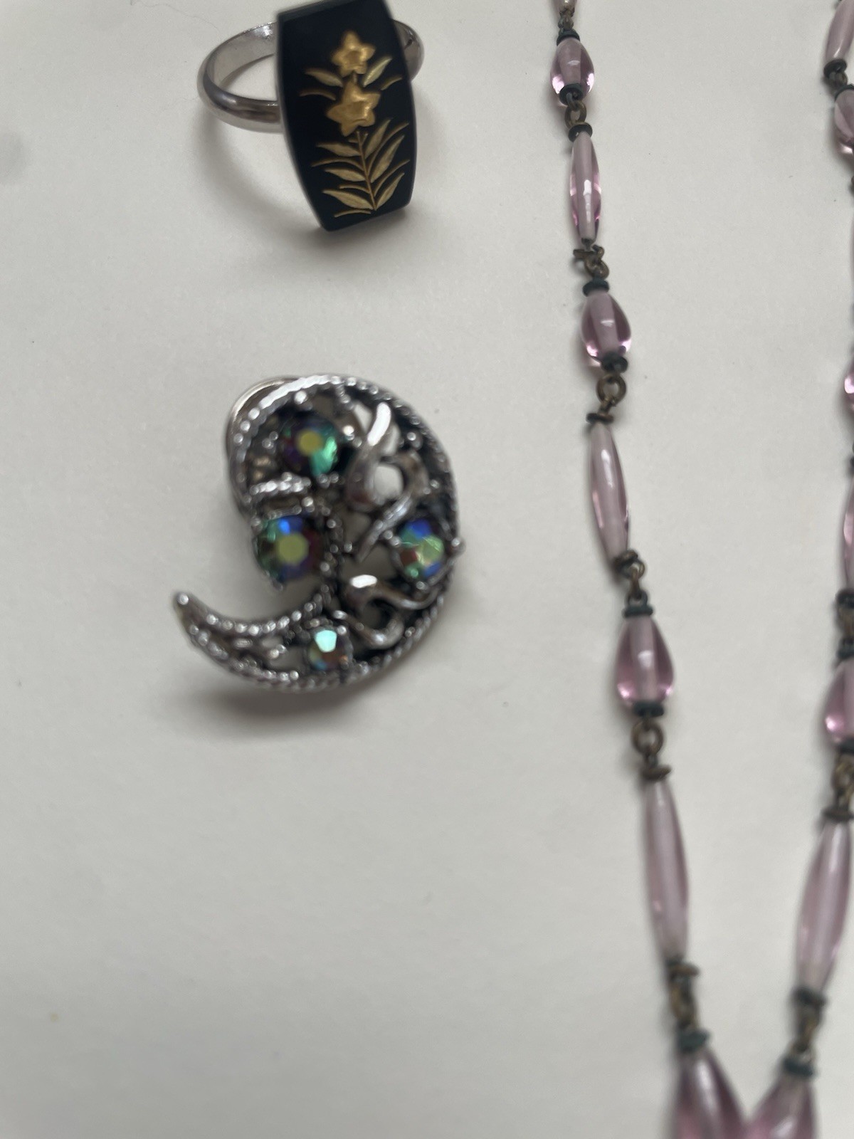 Art Deco Vintage Cameo Amethyst Jewlrey Lot Glass Beaded Necklace Ring Brooch