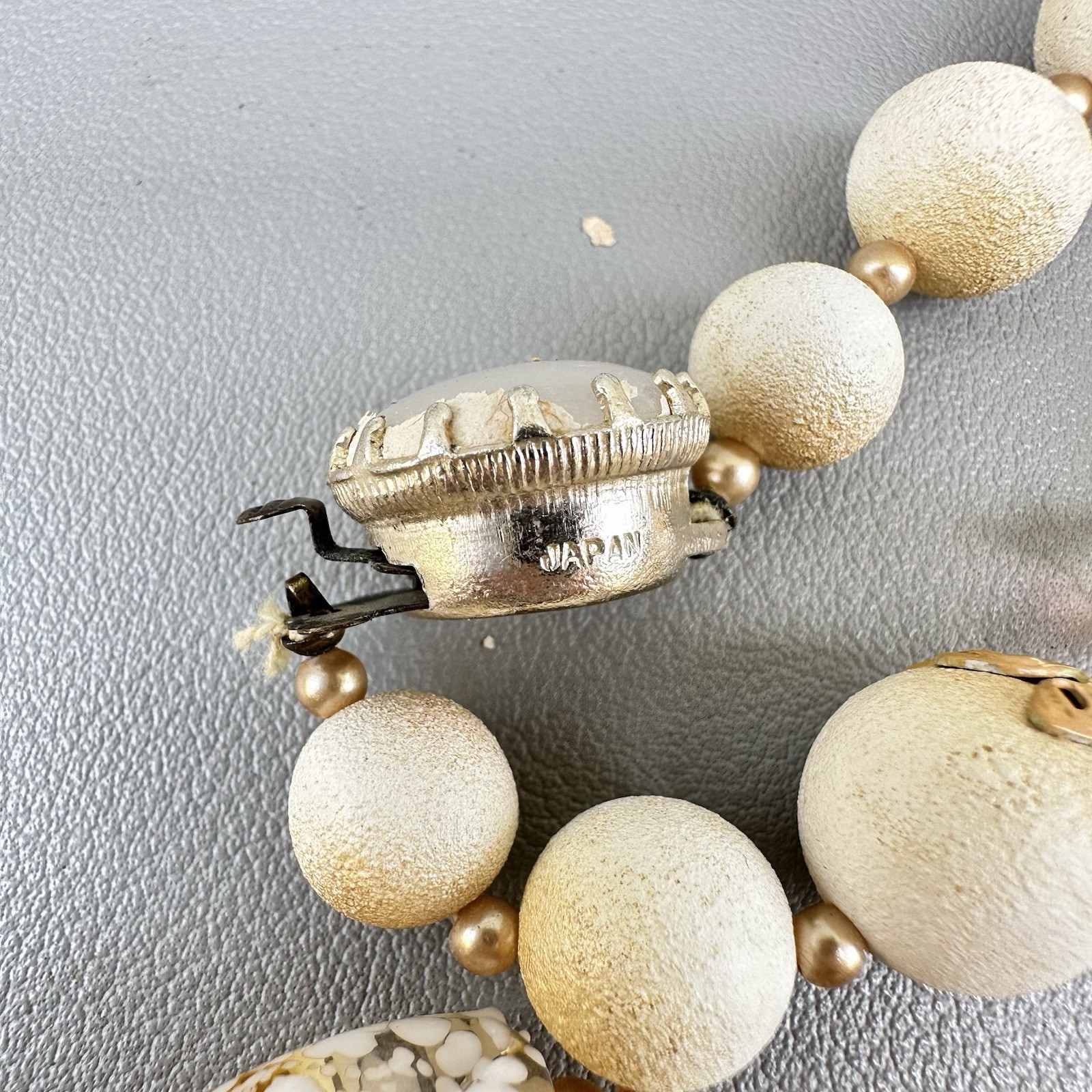Vintage Japan Art Glass Necklace Beaded Amber White Splatter Frosted Speckle