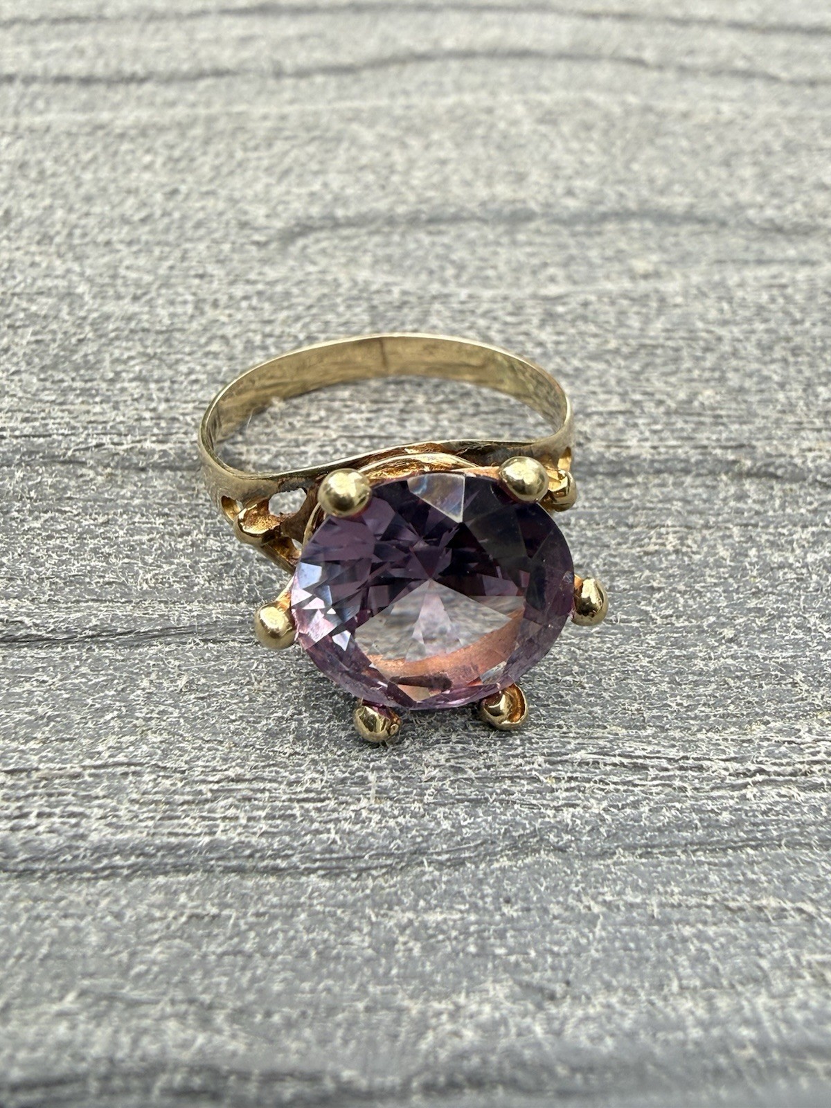Vintage 14k Yellow Gold 4Ct+ Synthetic Color Change Sapphire Cocktail Ring Sz 7