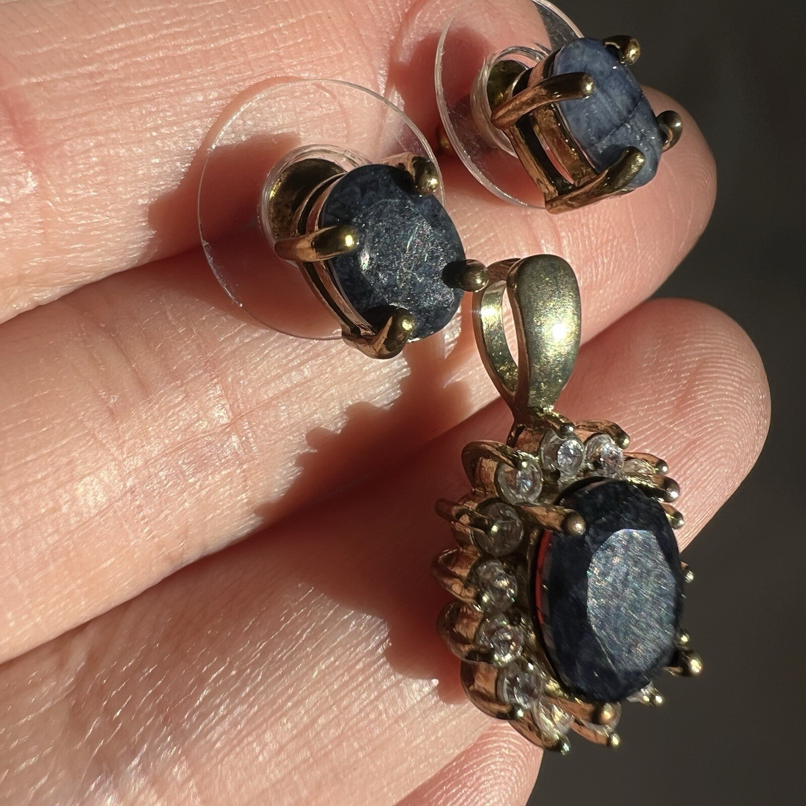 Vintage Blue Iolite Gemstone Gold Tone Pendant Stud Earrings Estate Jewelry Set
