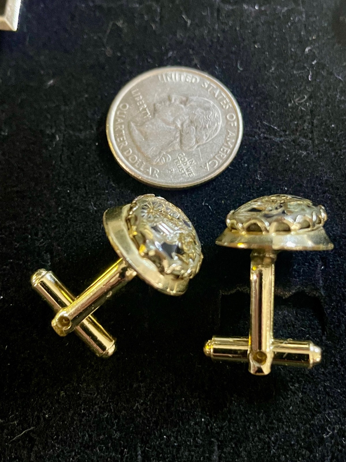 Vintage Gold Tone Etched Rickshaw Cufflinks Asian Chinoiserie Intaglio MCM