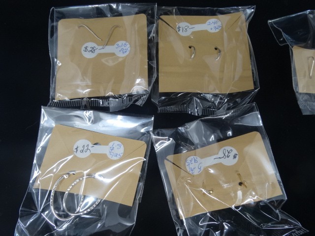 Lot of 11 Pre-Owned .925 Silver Pierced Earrings Packaged & Priced by Weight 44g