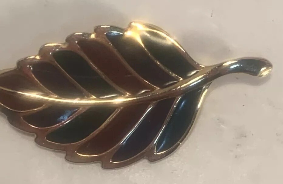 Gold Colored Metal, Red and Green Enameling, Leaf Pin/Brooch, Fall, Christmas