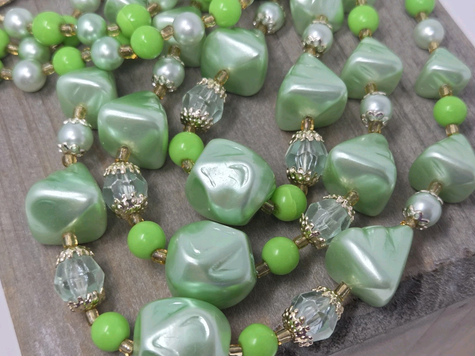 Sea Foam & Lime Green Triple Strand Beaded Necklace Vintage Faux Pearl 15 – 17″