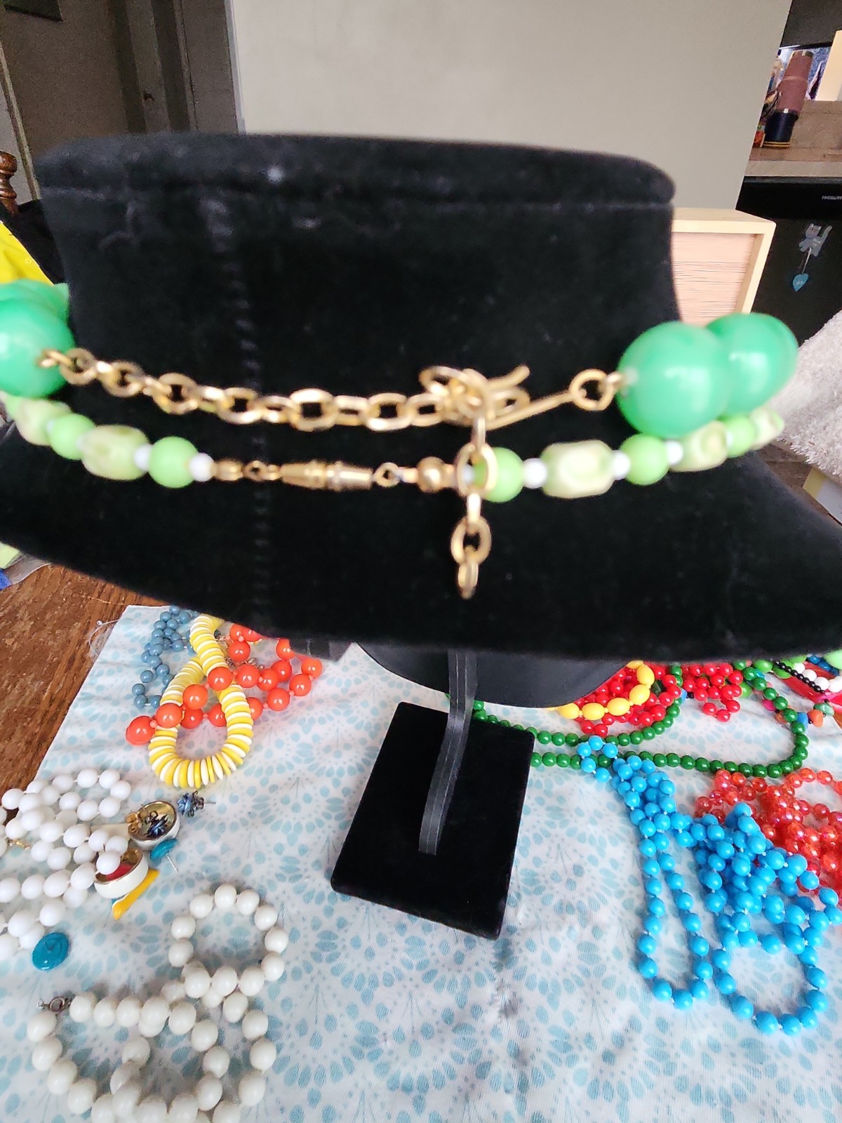 Huge Lot of Vintage Lucite acrylic Glass beaded Necklaces 1950s-1980s