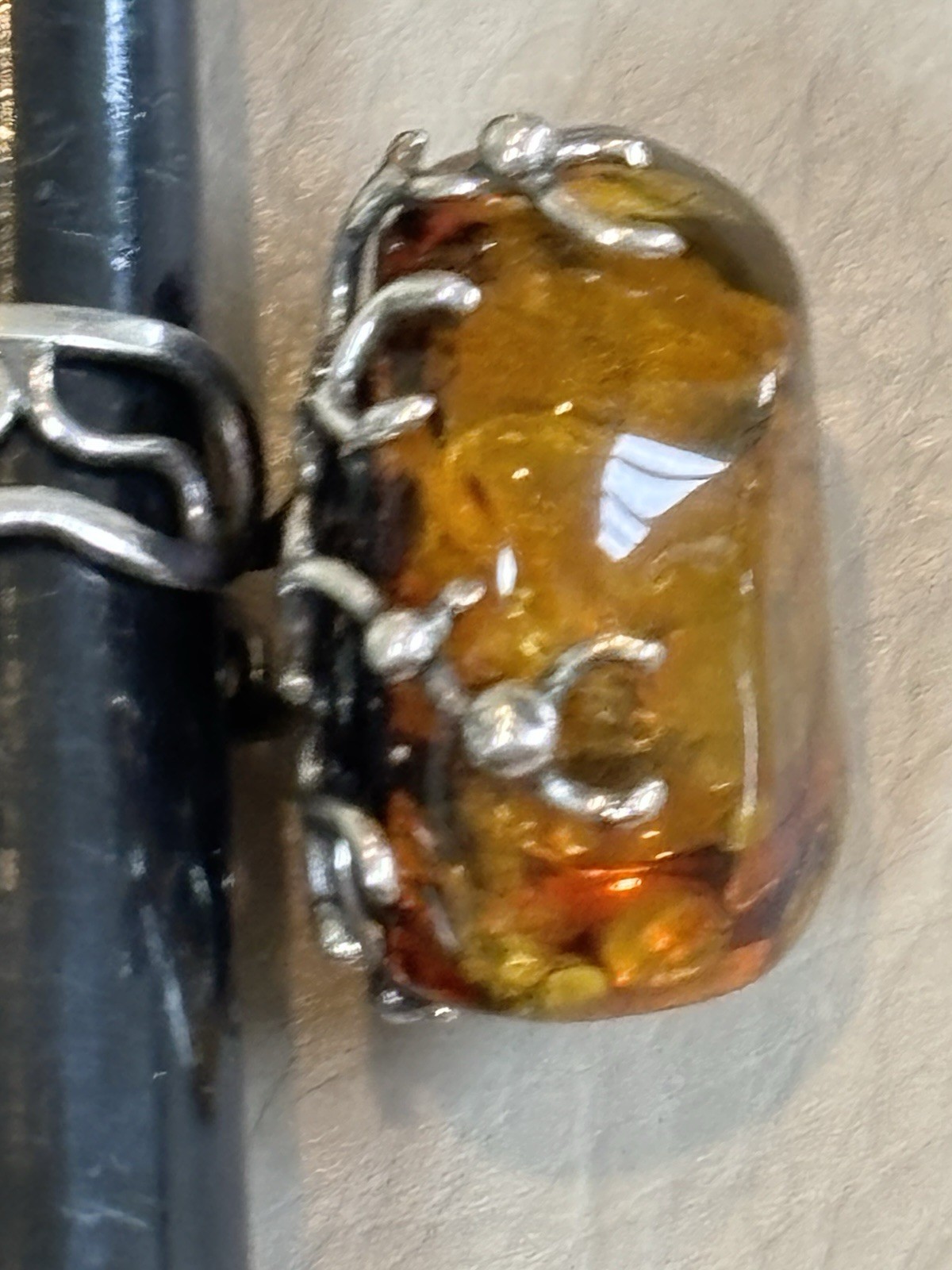 Vtg. HALLMARKED 925 Head Facing Right STERLING SILVER AMBER RING Hand Made 7