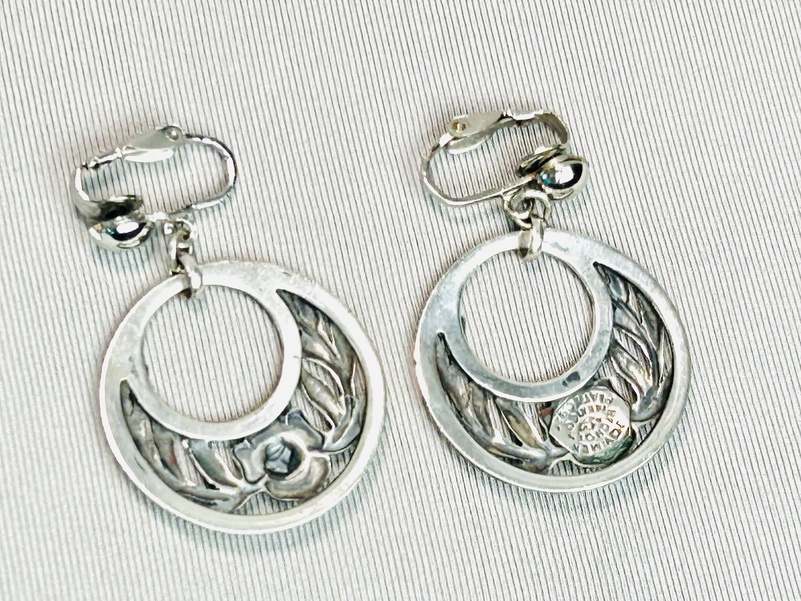 Sterling Silver Plata 925 Joy Mex Pair Of Large Floral Clip On Earrings
