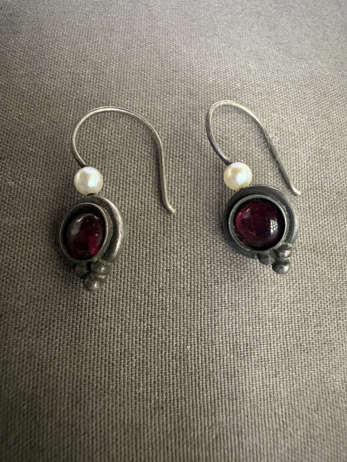 Vintage 925 Silver Dangle Earring Red Stone Faux Pearl Danity Silver Dot Bottom