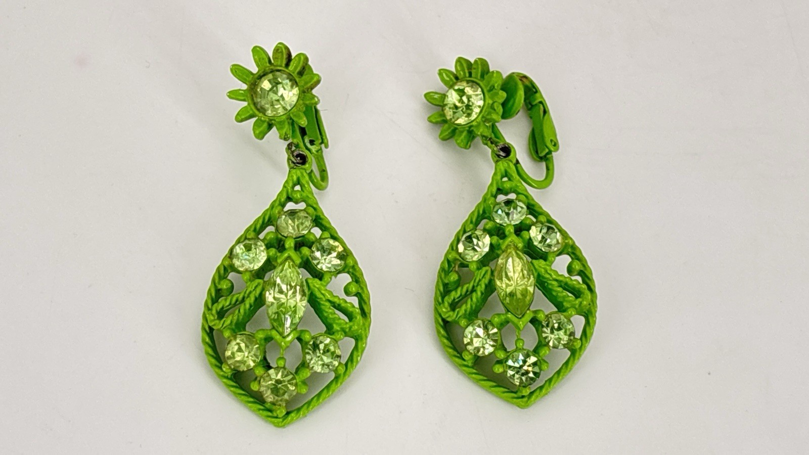 Vintage Uranium Lime Green Rhinestone Dangle Teardrop Enamel Earrings 2″ Long