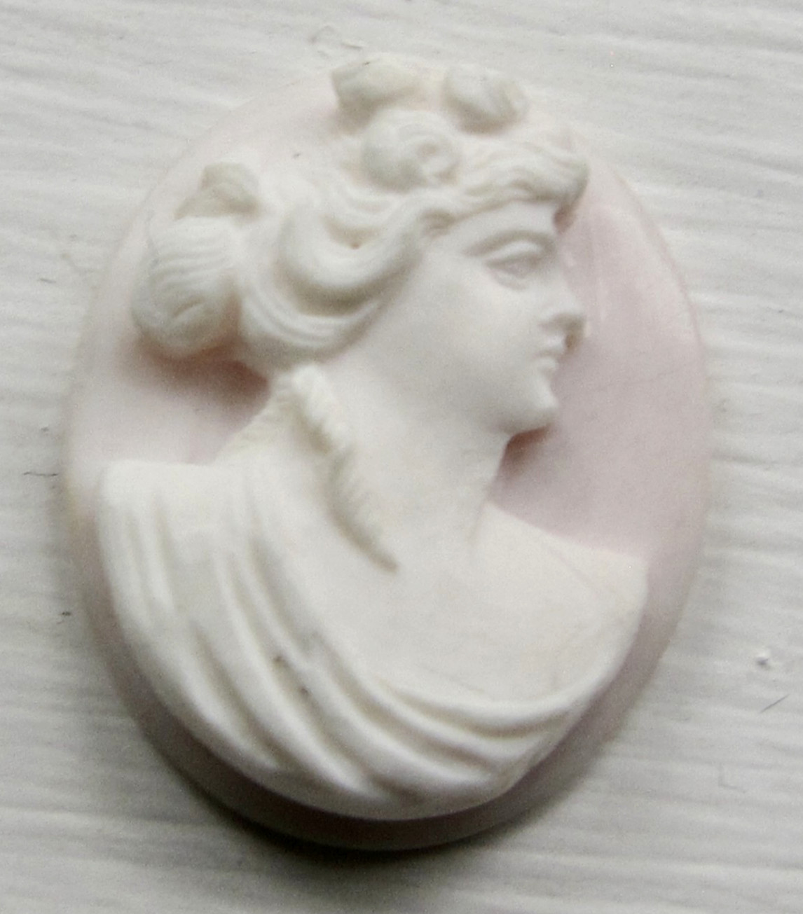 High Relief Conch Shell Cameo Lady Portrait Pink Hand Carved Loose 26mm