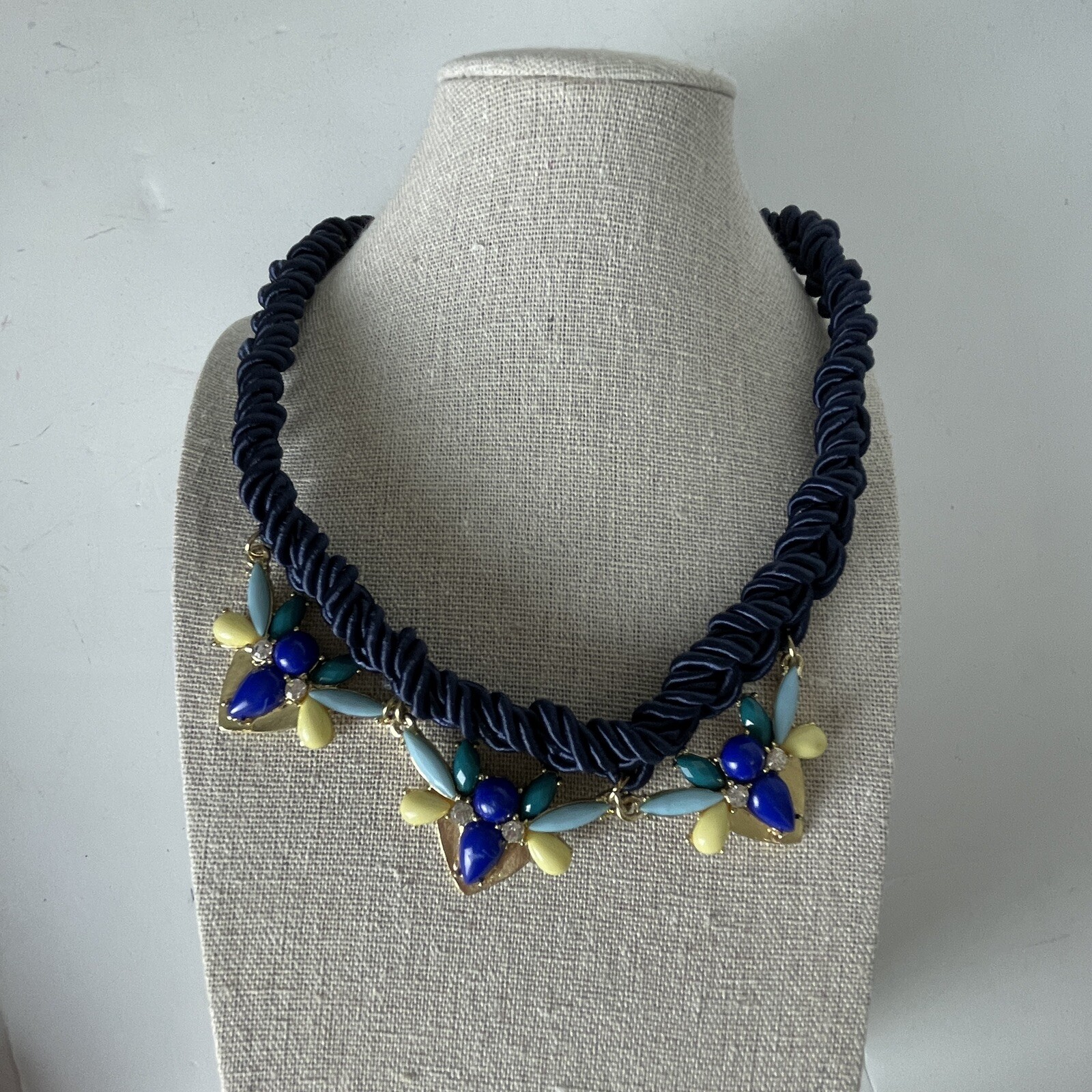 Bee Blue Necklace BRAIDED KNOTTED ROPE 18″ Blue Rhinestone Charm Jewel Bug