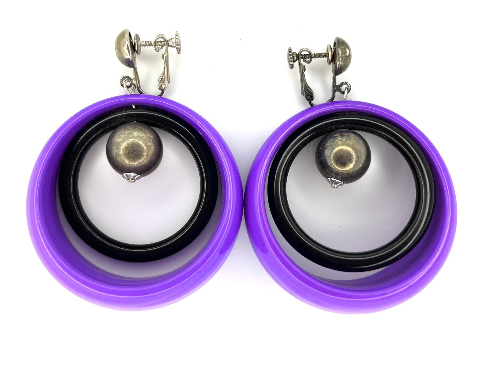 Vintage Large Purple Hoop Adjustable Clip On Earrings Signed Dauplaise