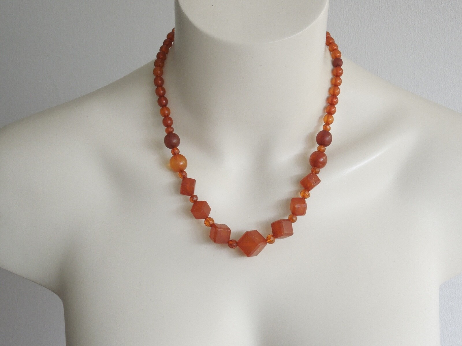 Art Deco Honey Natural Amber Necklace Collar Balls & Cubes 21.4 G/49.5 Cm