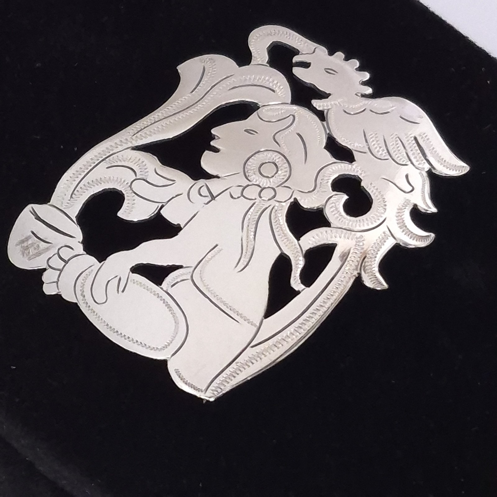 Vintage La Dama Guatemala 900 Fine Silver Mayan Quetzal Bird 1.5” Pin Brooch