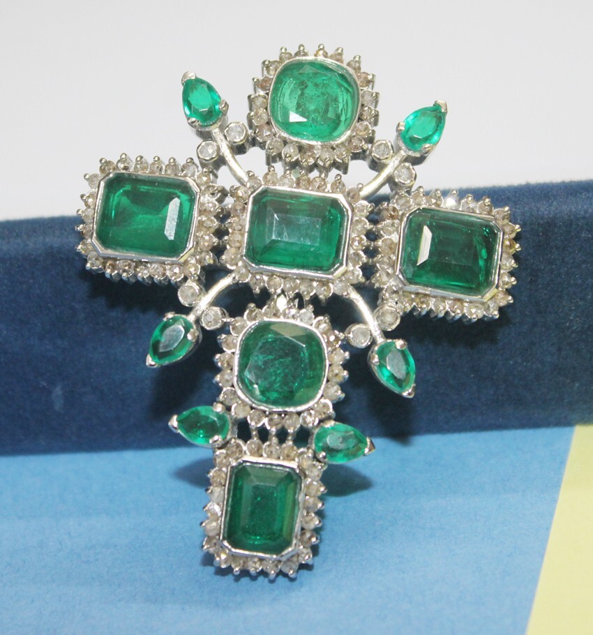 4.50ct Rose Cut Diamond Victorian 925 Sterling Silver Emerald Cross Pendant
