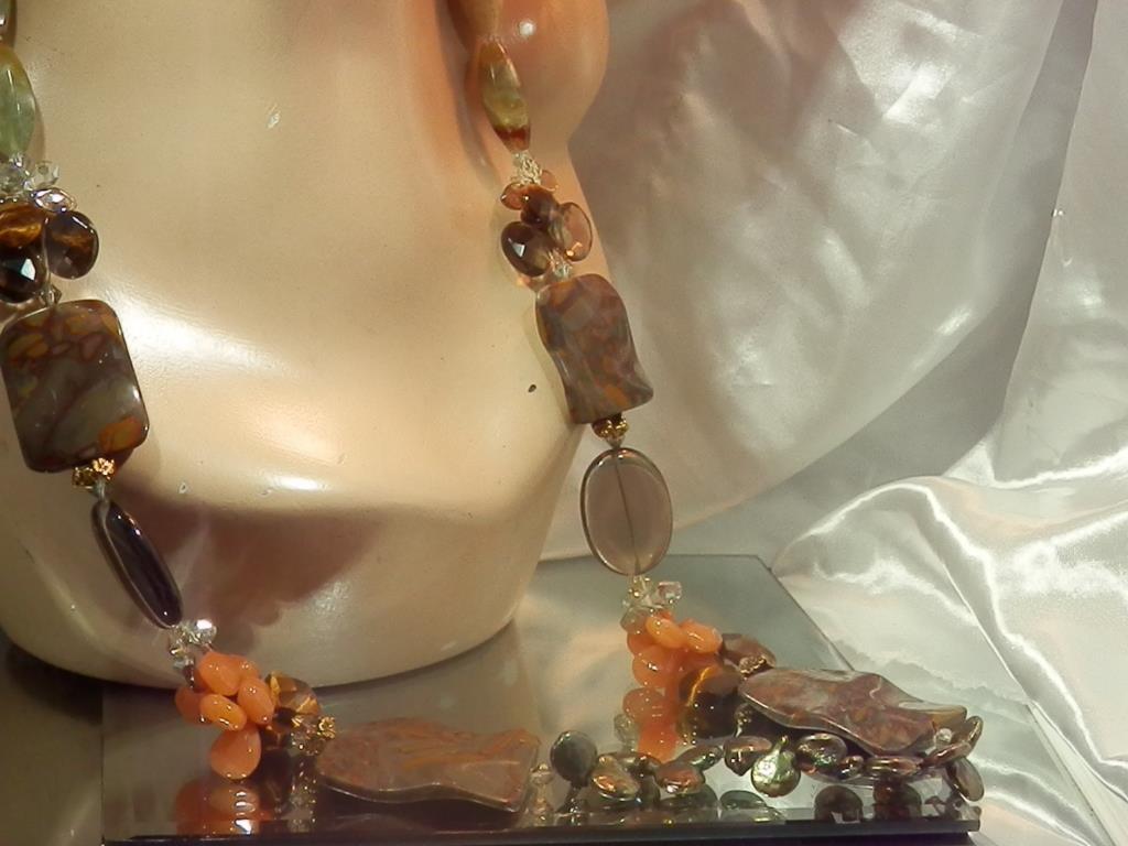 FABULOUS Vintage 80’s Genuine Pearl Jade Carnelian Tiger Eye Necklace 600o2