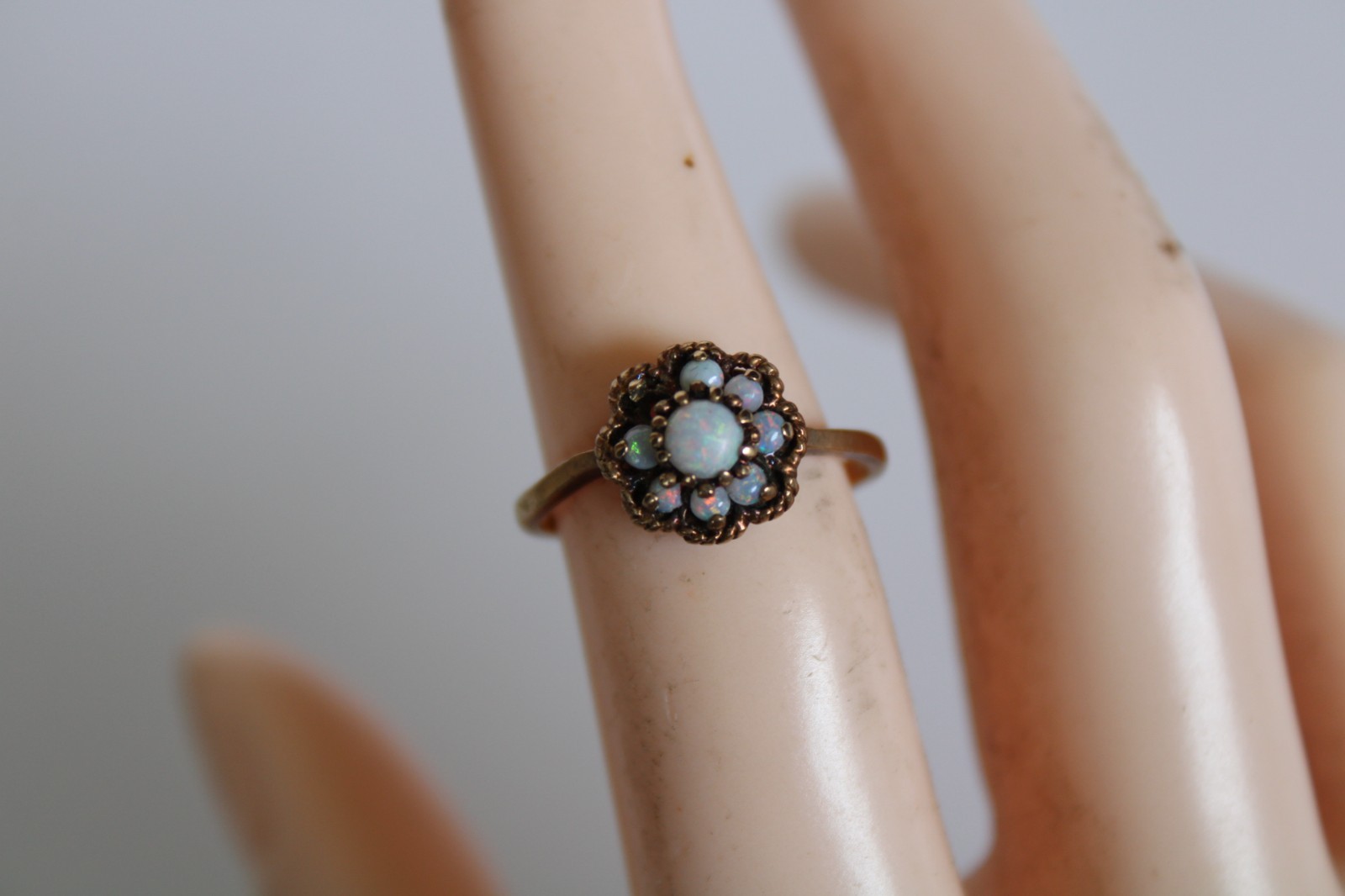 Vtg 10K Yellow Gold & Fire Opal Floral Cluster Ladies Estate Ring, 2.25g -S: 5.5