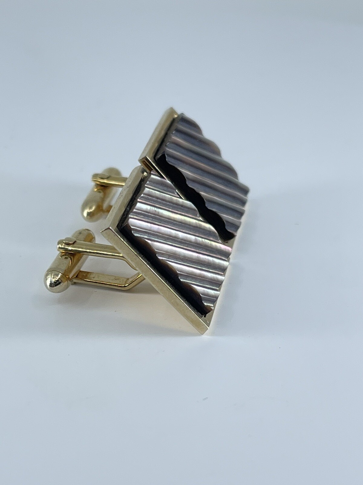 Swank Cufflinks Mother of Pearl square ribbed design bullet backs 1″