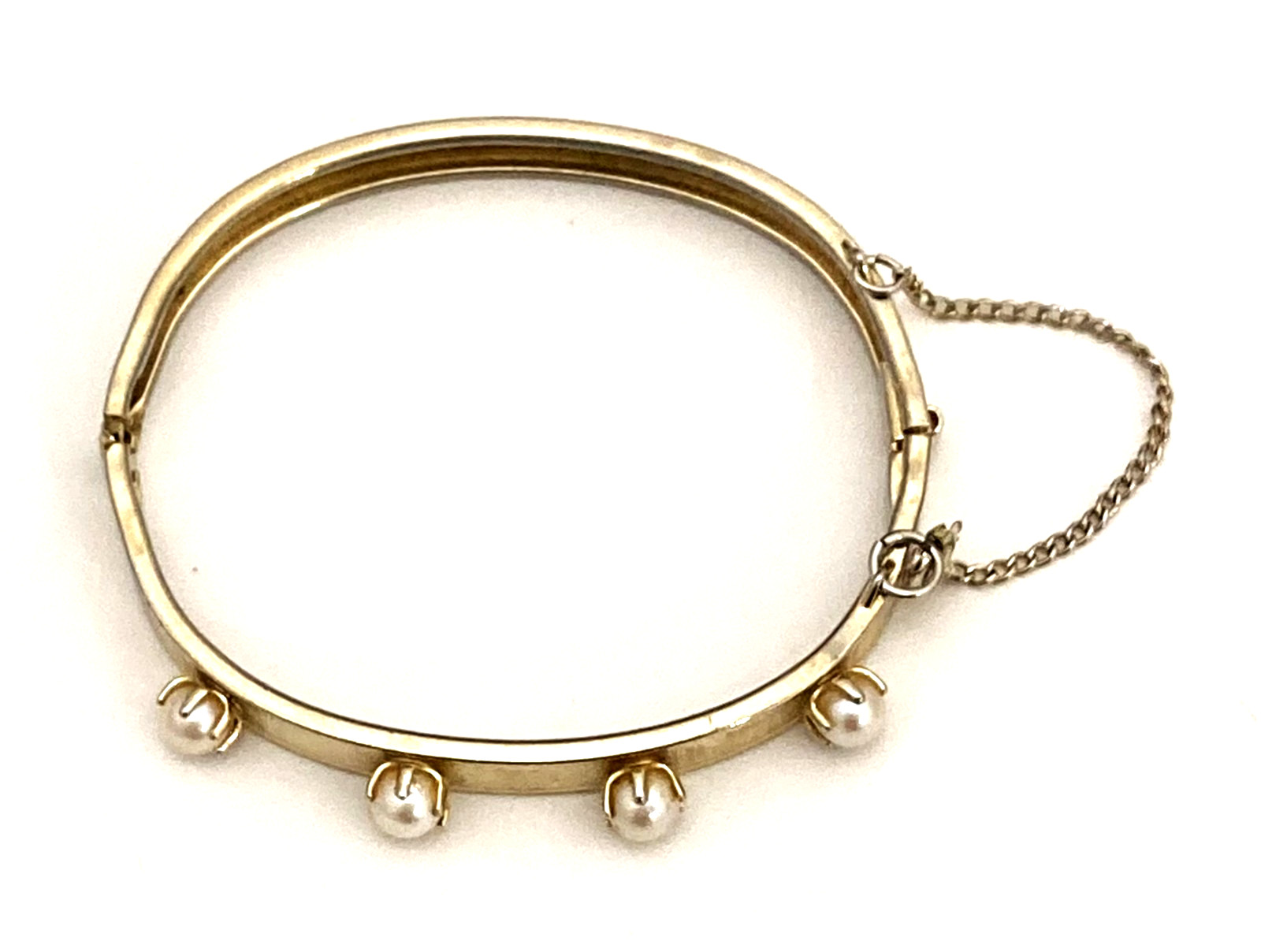 Vintage Natural White Pearls On Gold Tone Hinged Bangle Bracelet, Safety Chain