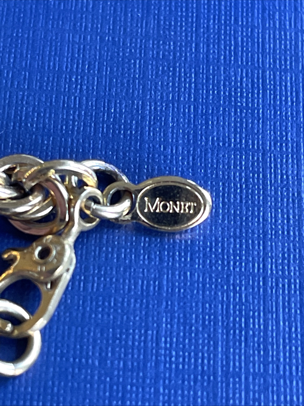 Vintage Monet Gold Tone Rope Chain Sister Clasp Bracelet 7”
