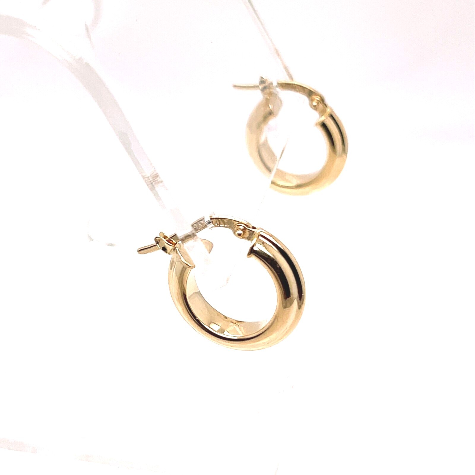 Vintage 14 Karat Gold Italian Hoop Earrings – 14k VR