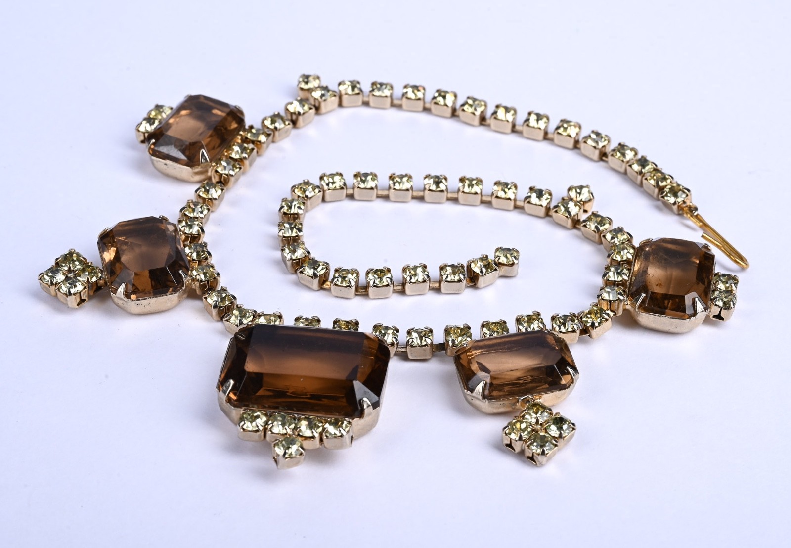 Vintage Amber Glass Rhinestone Festoon Choker Necklace Gold Tone 14″