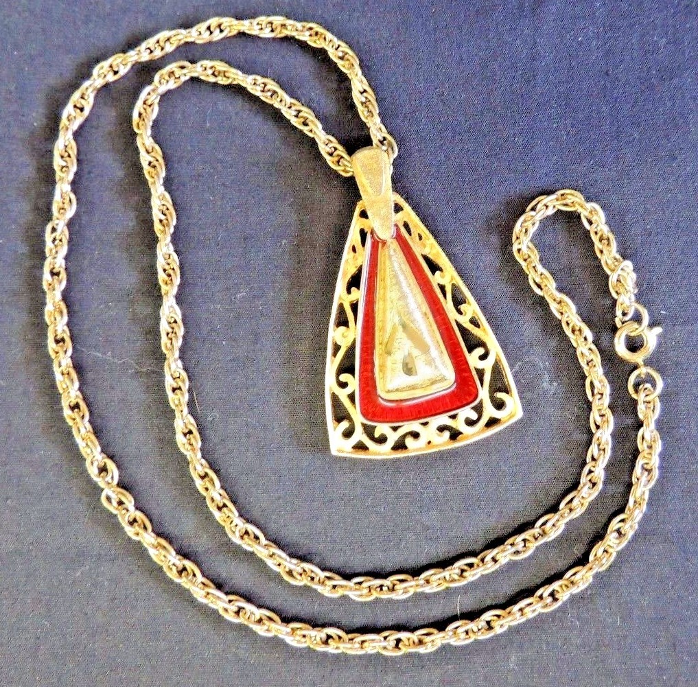 Vintage Goldtone Revere Chain Triangle Pendant Statement Necklace Red Enamel Fun