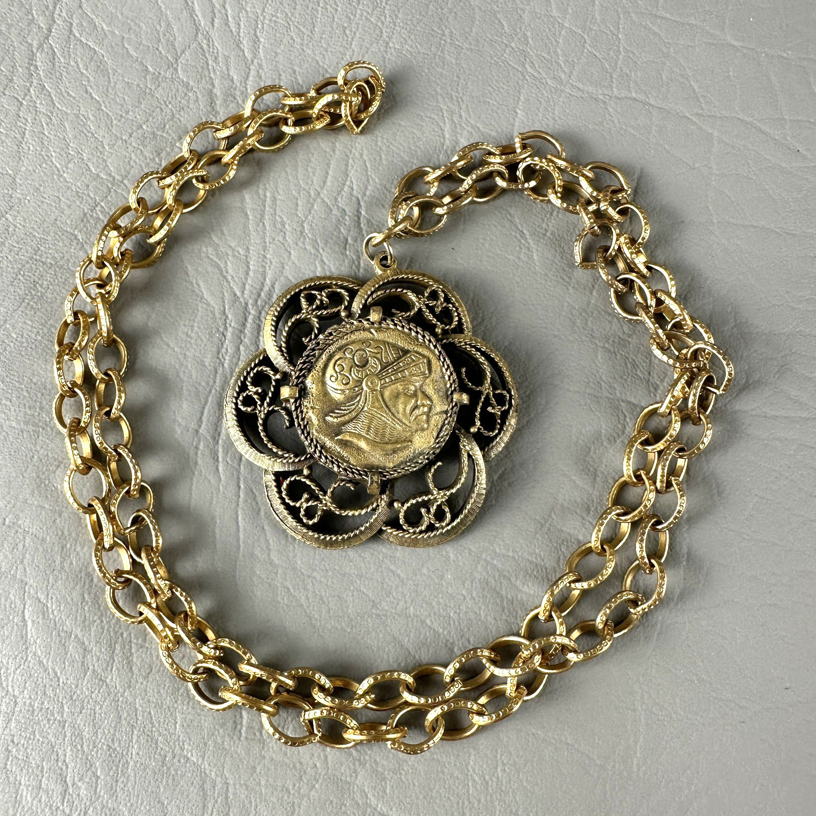 Vintage Medallion Necklace Gold Tone Coin Filigree Pendant Heraldic 35″