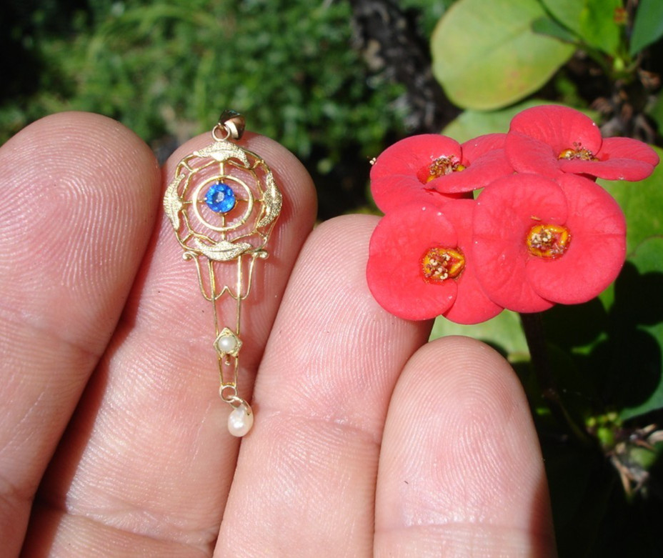 antique 10K gold blue birthstone Lavalier Pendant charm dangle drop wind pearl