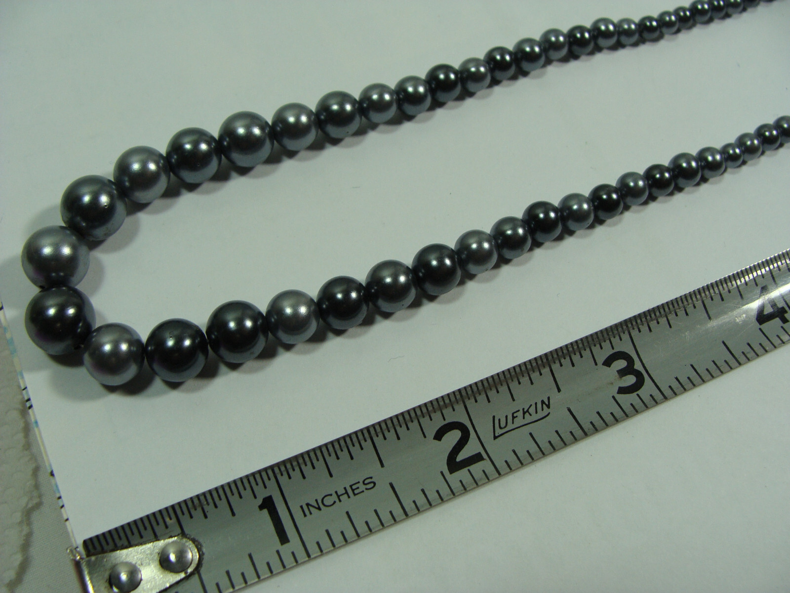 Vtg 2 Tone Gray Faux Pearls Hand Knot Tied Graduating String 27″ Long Necklace